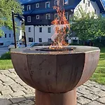 호텔 Hotel-pension Hoferhaus Neukirchen am Großvenediger