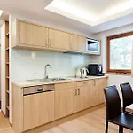 호텔 Hotel-pension Hoferhaus Neukirchen am Großvenediger
