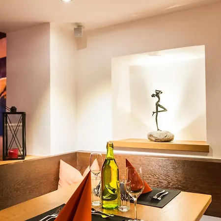 Hotel Hoferhaus Hotell 3*