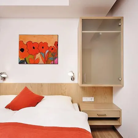 Hotel-pension Hoferhaus Hotell 3*