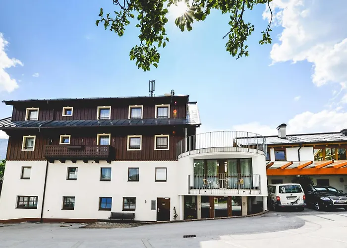 Hotel-pension Hoferhaus Otel 3*