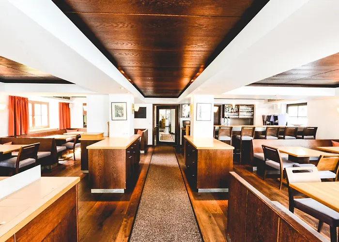 Hotel-pension Hoferhaus Otel Neukirchen am Großvenediger